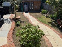 Cutaways Patios Landscaping (18).jpg